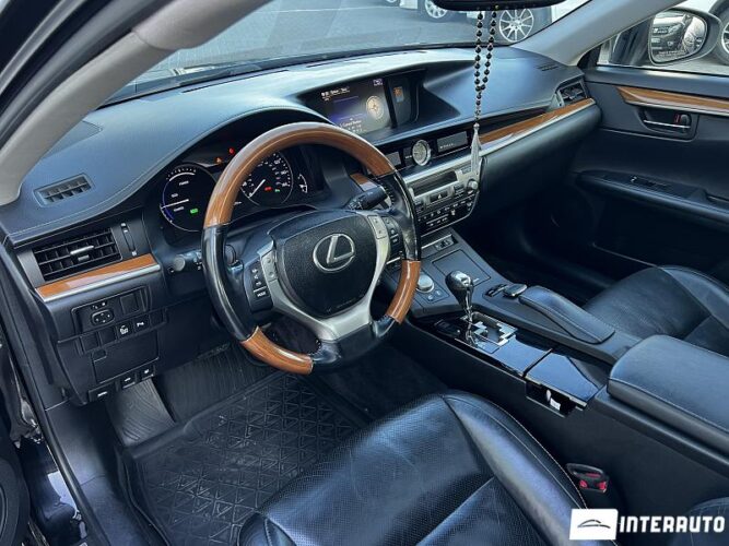 lexus ES 300h 2015