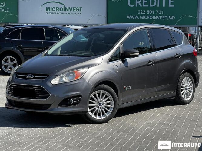 Ford C-MAX 2014 doar la InterAuto