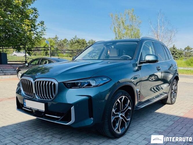 BMW X5 5.0e 2023 doar la InterAuto