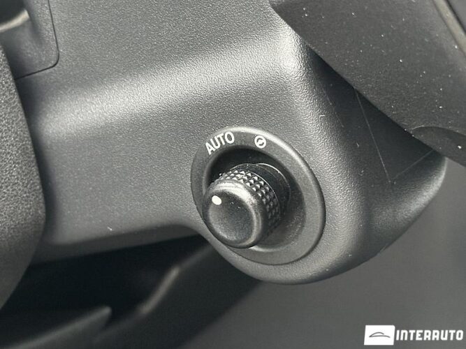 land rover Discovery 2014