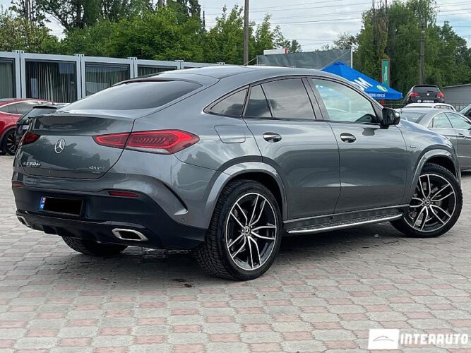 Mercedes GLE Coupe 350de 36 mercedes GLE Coupe 350de 2021