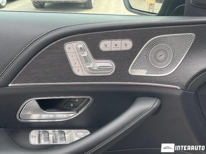 Mercedes GLE Coupe 350de 41 mercedes GLE Coupe 350de 2021