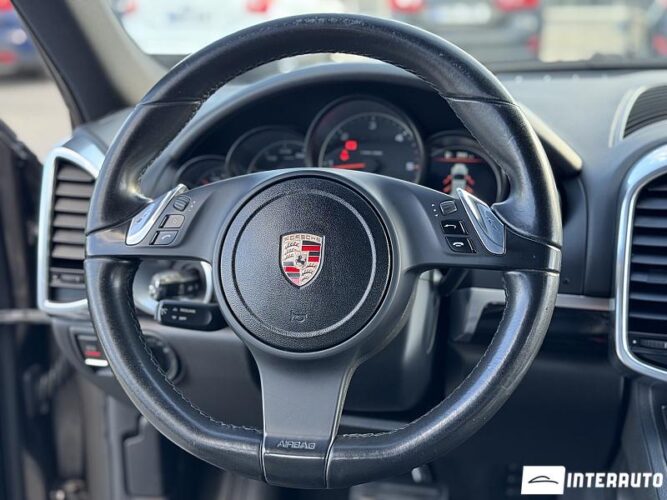 porsche Cayenne 2012