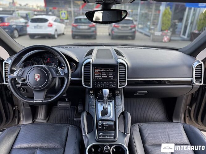 porsche Cayenne 2012