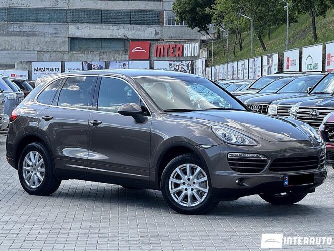 Porsche Cayenne 2012 doar la InterAuto