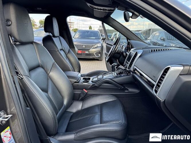 porsche Cayenne 2012