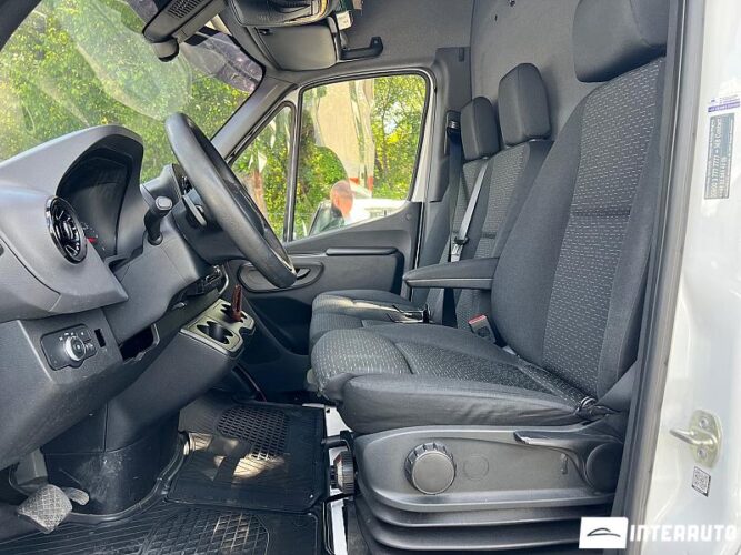 Mercedes Sprinter 33 mercedes Sprinter 2020