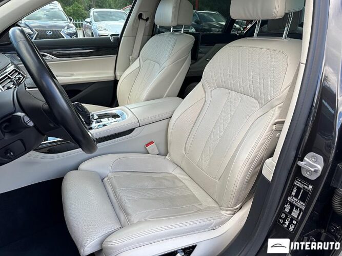 BMW 730 49 bmw 730 2020