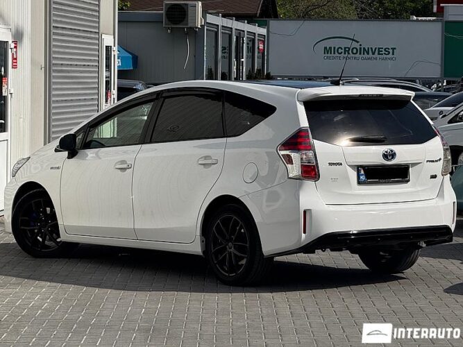 toyota Prius Plus / V 2015