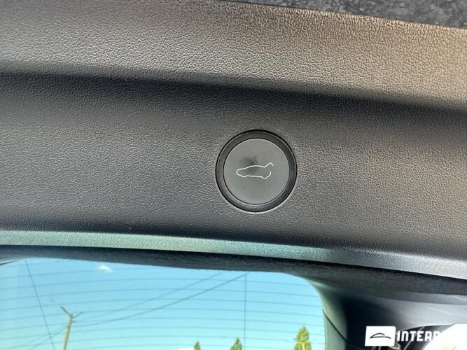 Tesla Model Y 45 tesla Model Y 2024