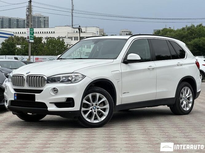 BMW X5 4.0e 2016 doar la InterAuto