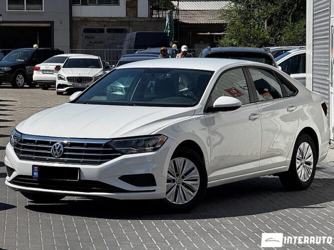 Volkswagen Jetta 2018 doar la InterAuto