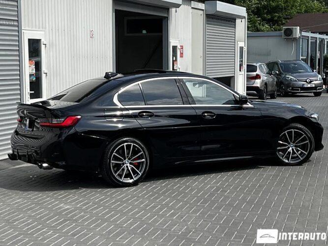 bmw 330 2019