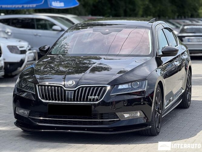 Skoda Superb 2015 doar la InterAuto