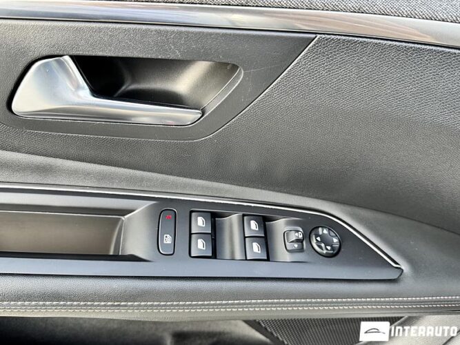 Peugeot 3008 51 peugeot 3008 2020