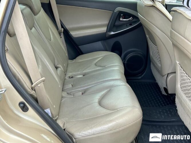 Toyota Rav-4 47 toyota Rav-4 2009