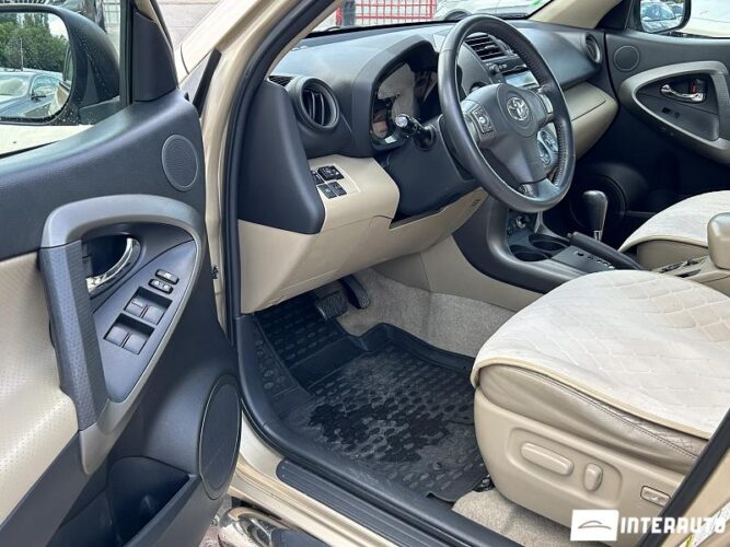 Toyota Rav-4 36 toyota Rav-4 2009