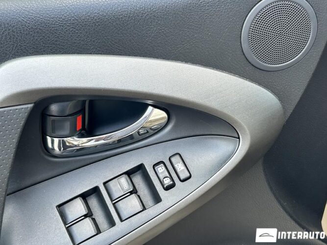 Toyota Rav-4 37 toyota Rav-4 2009