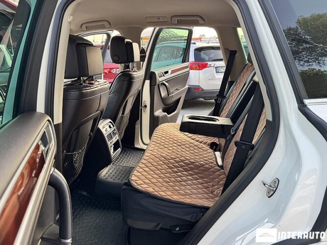 Volkswagen Touareg 43 volkswagen Touareg 2010