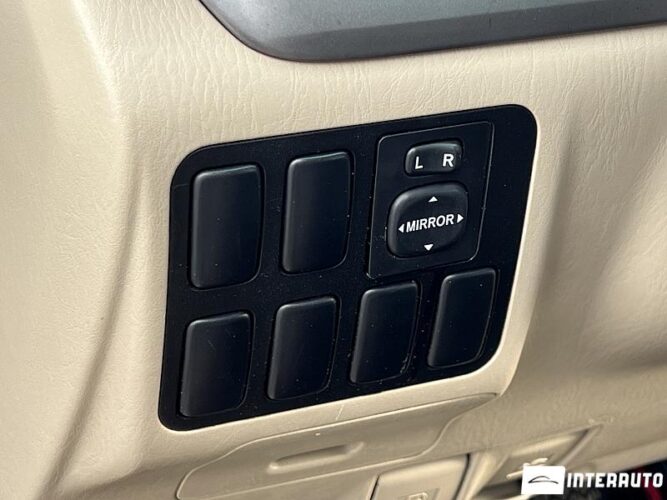 toyota Land Cruiser Prado 2004