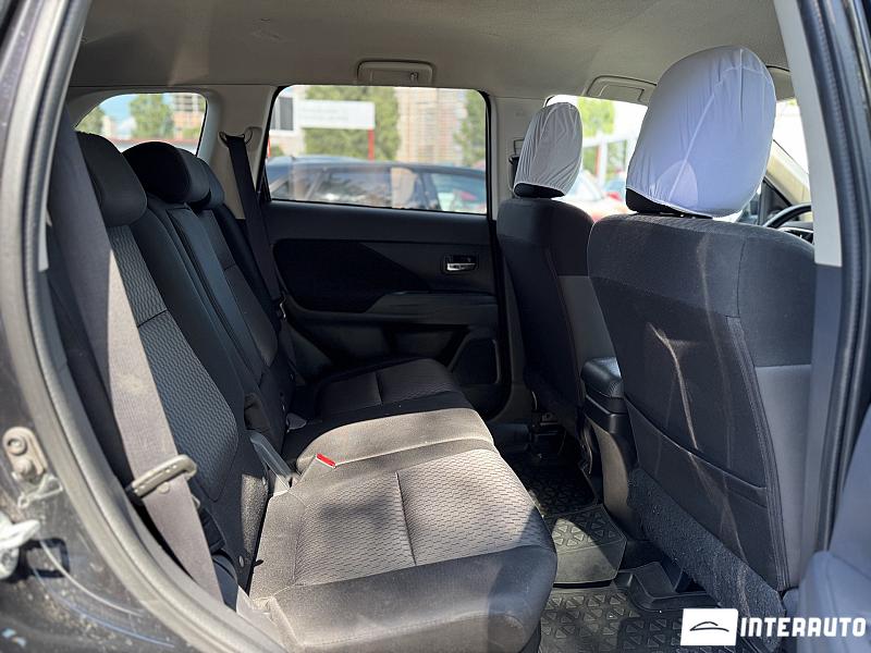 mitsubishi Outlander 2013