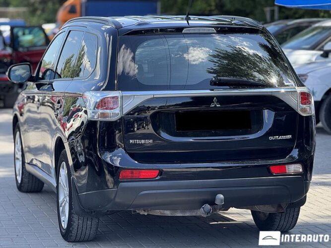 mitsubishi Outlander 2013