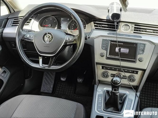 Volkswagen Passat 39 volkswagen Passat 2015
