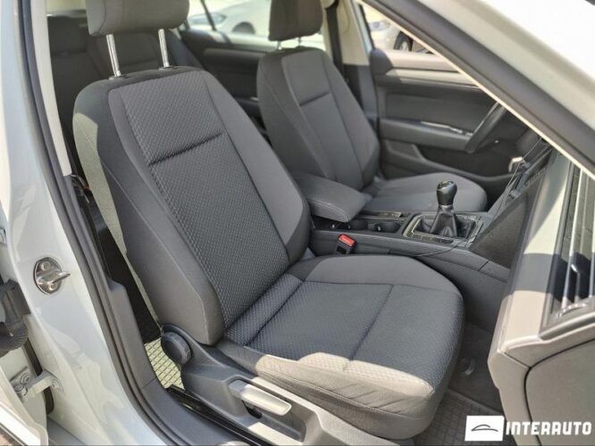 Volkswagen Passat 36 volkswagen Passat 2015