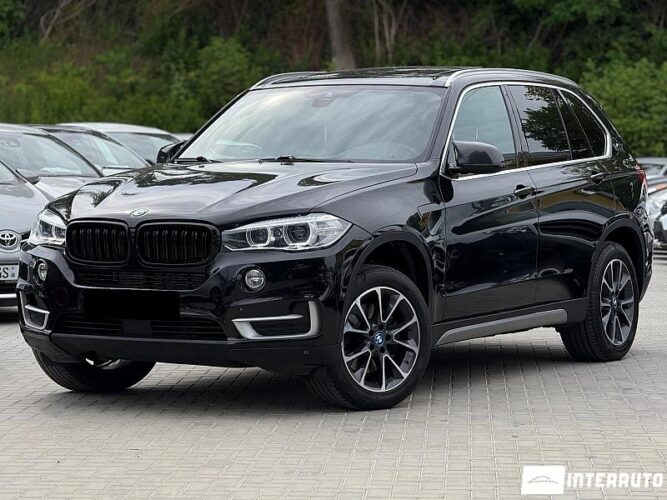 BMW X5 4.0e 2017 doar la InterAuto