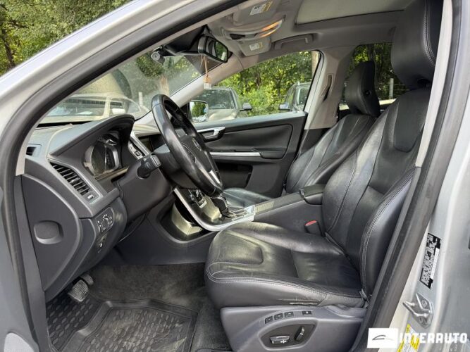 Volvo XC 60 35 volvo XC 60 2014