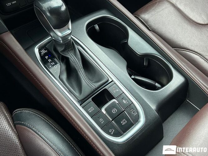 Hyundai Santa Fe 52 hyundai Santa Fe 2018