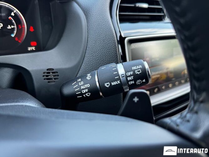 Jaguar F-Pace 46 jaguar F-Pace 2016