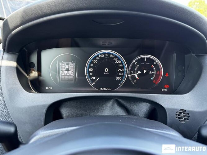 Jaguar F-Pace 43 jaguar F-Pace 2016