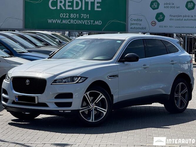 Jaguar F-Pace 2016 doar la InterAuto