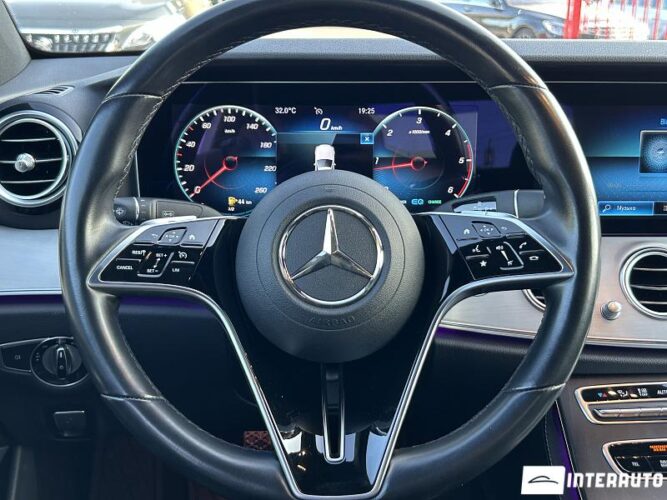 Mercedes E 220 41 mercedes E 220 2022