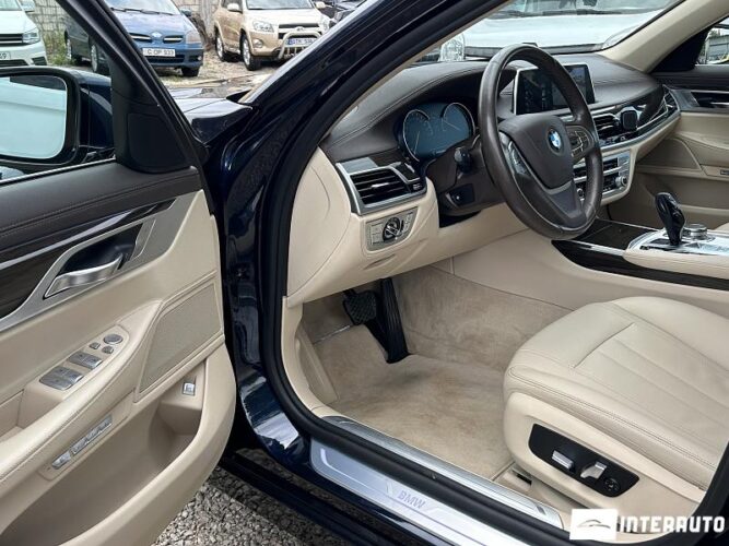 BMW 730 36 bmw 730 2017