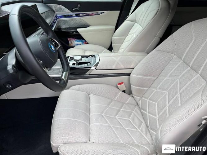 BMW i7 XDrive60 35 bmw i7 XDrive60 2024