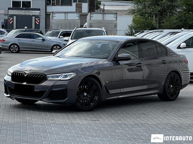 BMW 520 32 bmw 520 2020