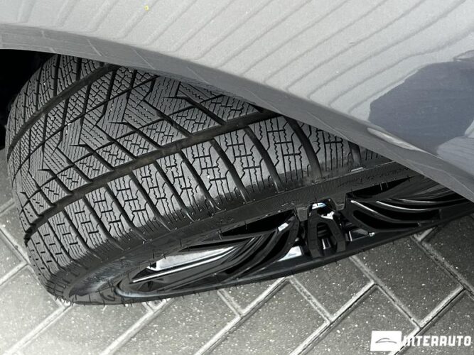 BMW 520 47 bmw 520 2020