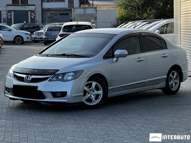 Honda Civic 2008 doar la InterAuto