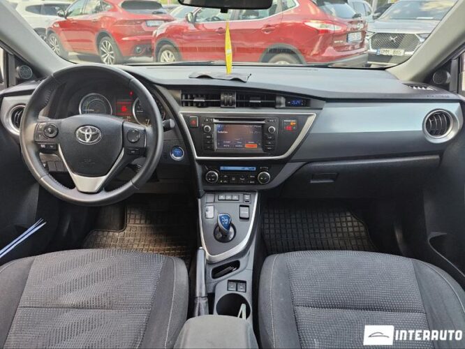 toyota Auris 2013
