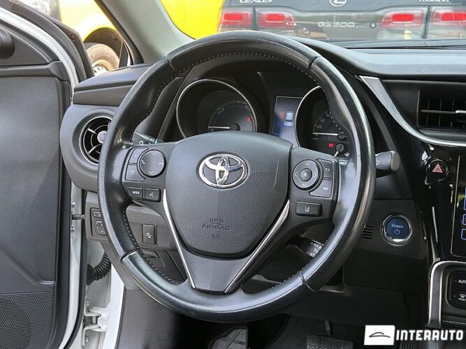 toyota Auris 2018