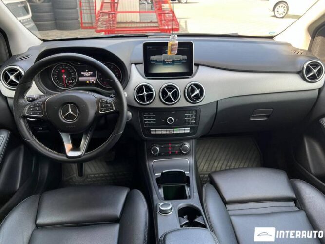 mercedes B 180 2016