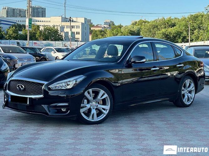 Infiniti Q70 2018 doar la InterAuto