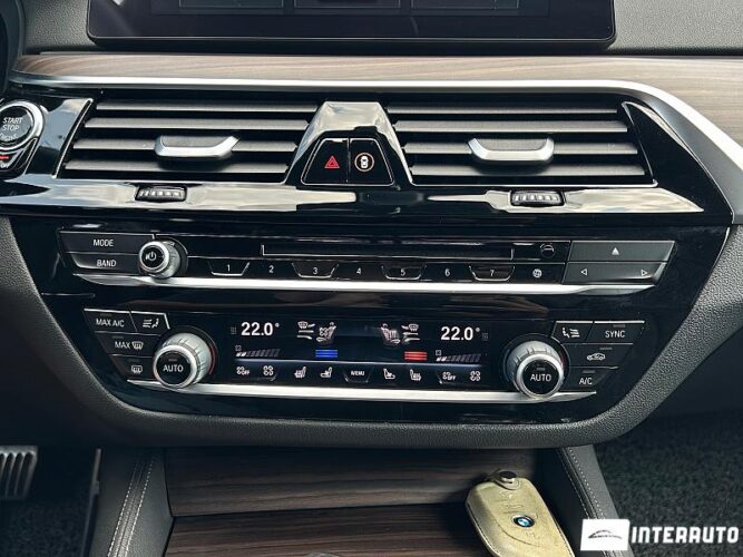 BMW 520 49 bmw 520 2017