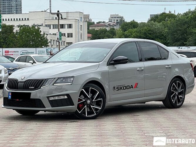 Skoda Octavia RS 2017 doar la InterAuto