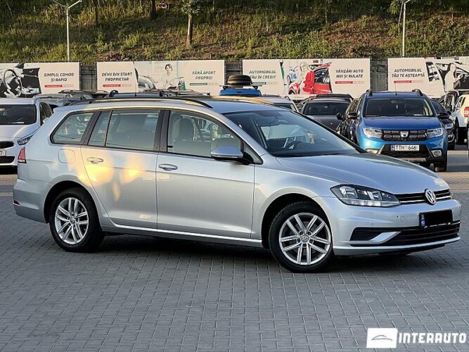 Volkswagen Golf 2018 doar la InterAuto