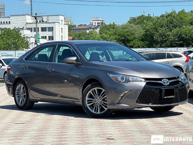 toyota Camry 2015