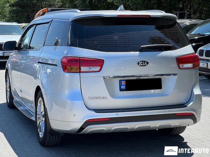 kia Carnival 2016