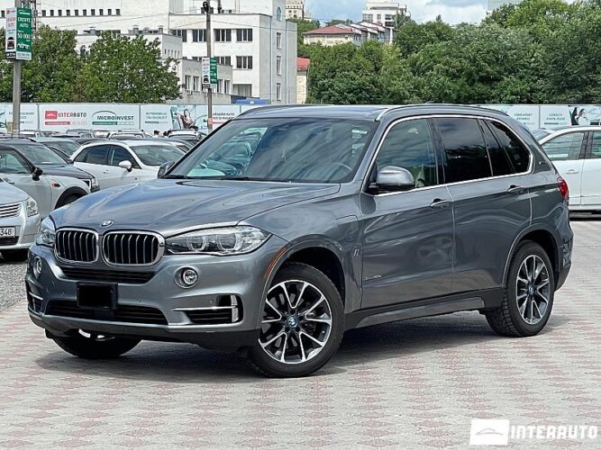 BMW X5 4.0e 2017 doar la InterAuto